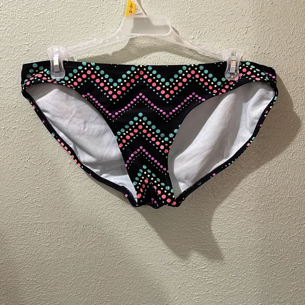 Swim Suit Set L/XL - Picture 3 of 4